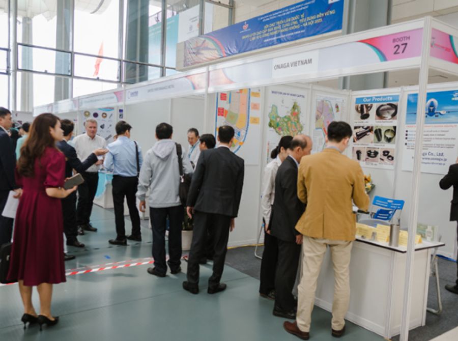 Exhibit at Vietnam Aerospace Forum